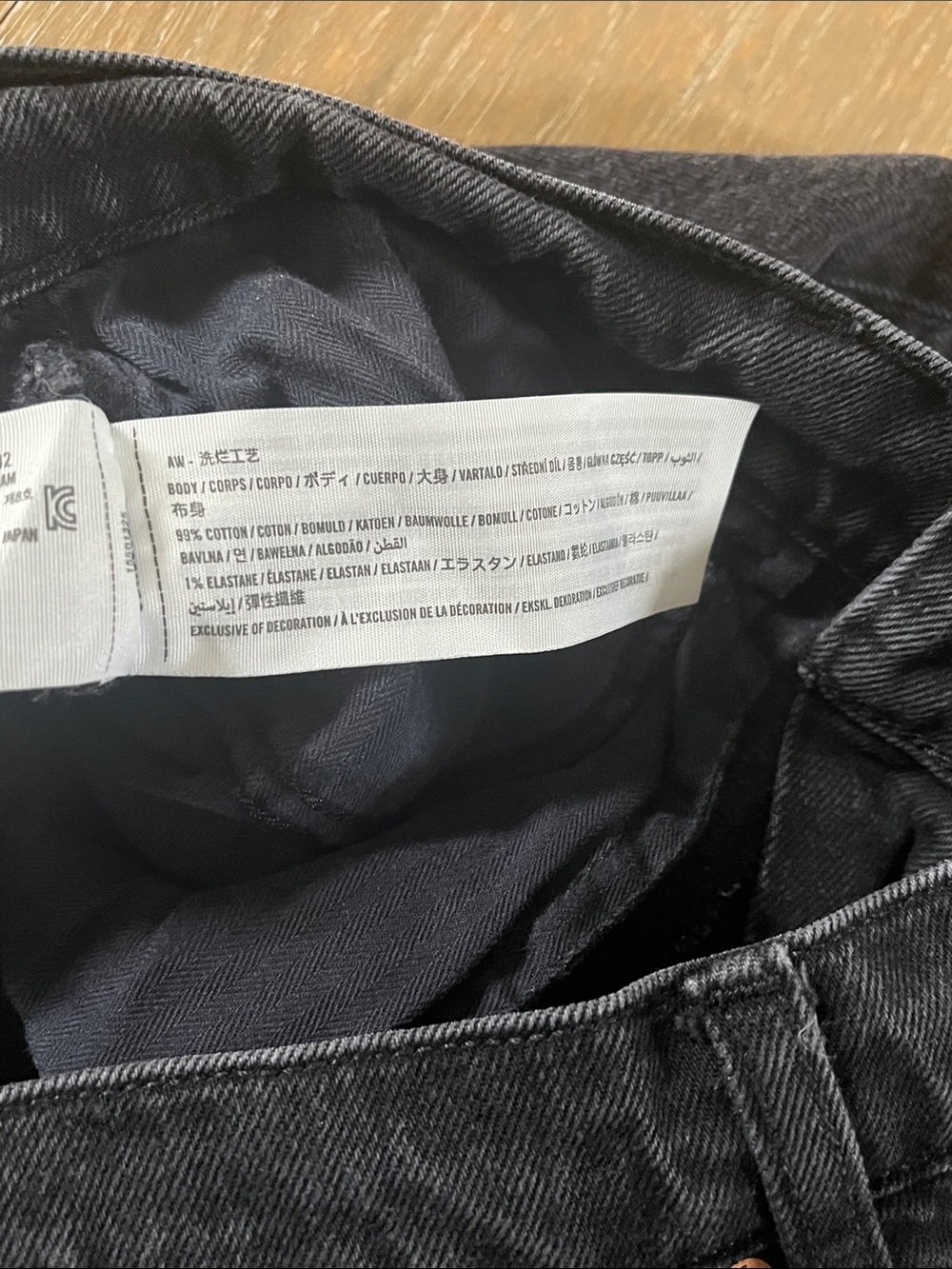Abercrombie & Fitch 90’s Relaxed High Rise Jeans in Black size 29/8 long - Picture 8 of 8
